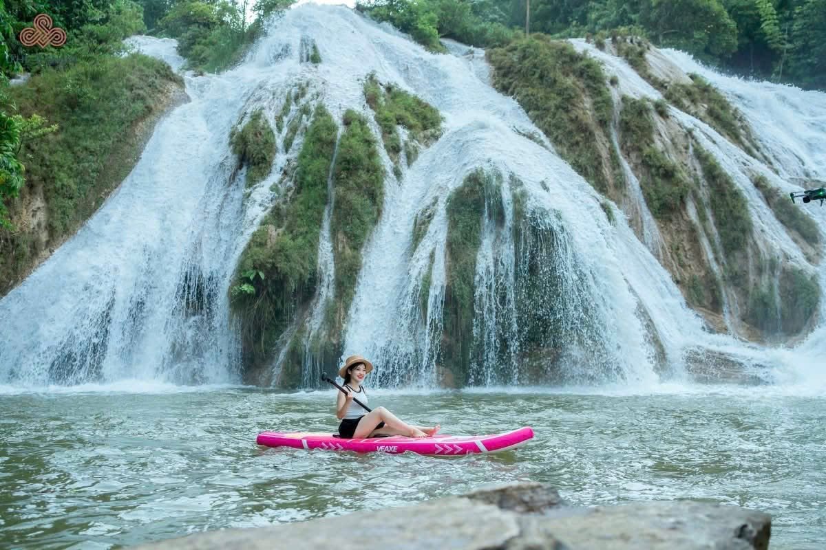 4-Day Ban Ba Waterfall Majestic Cycling Tour from Hanoi